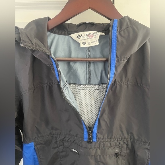 Columbia boys/ girls windbreaker Sz. 10/12 black/navy packable - Picture 6 of 6